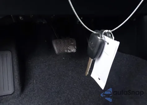 2018 Toyota Rav4 Le from USA, damaged, VIN JTMBFREV7JJ214074